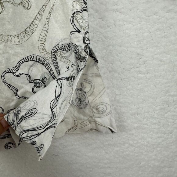 2/$30 Chicos 100% Linen Button Down Shirt Size S Floral Whimsical Oversized Boho - Picture 6 of 11